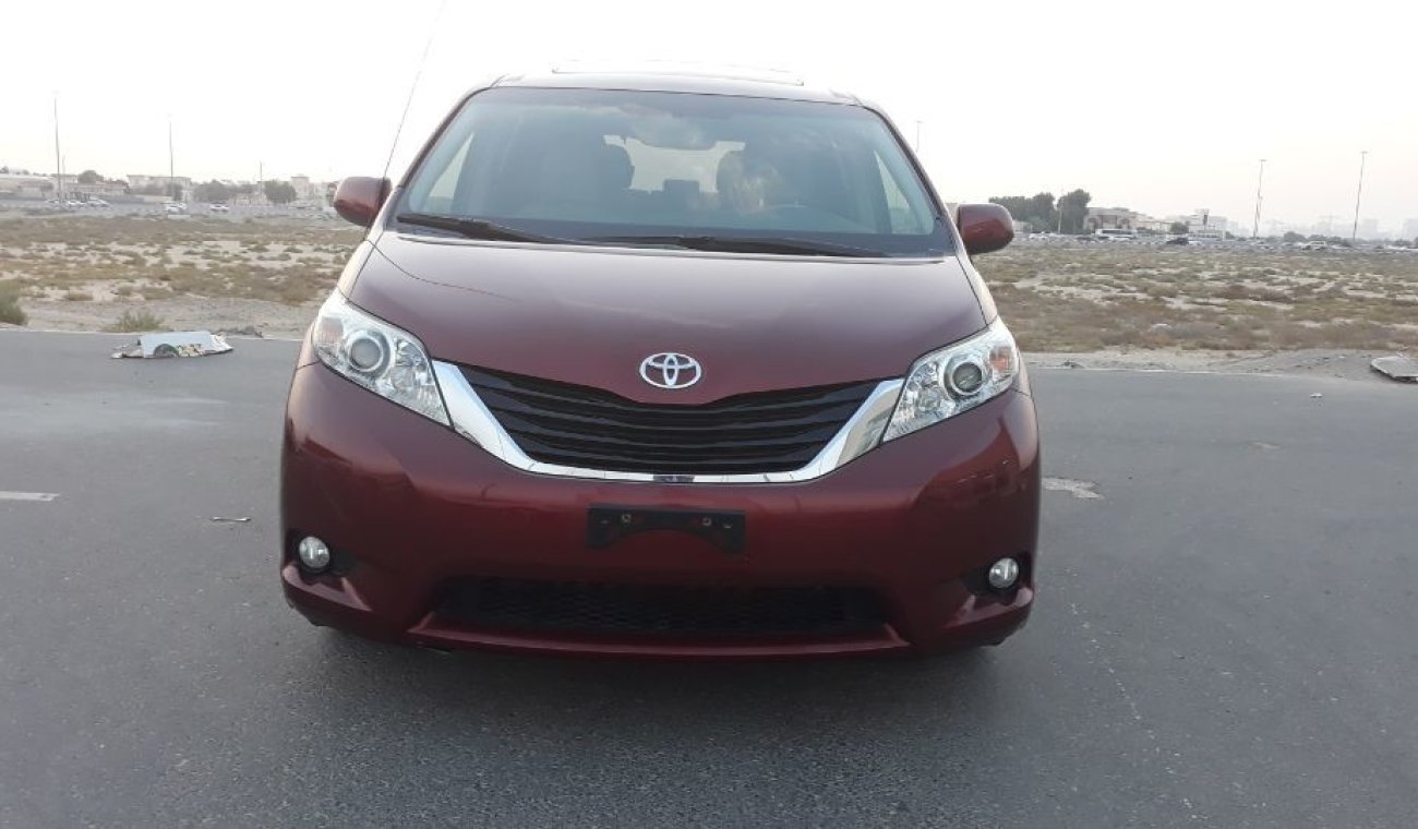 Toyota Sienna 2012 Full options American specs low mileage clean car