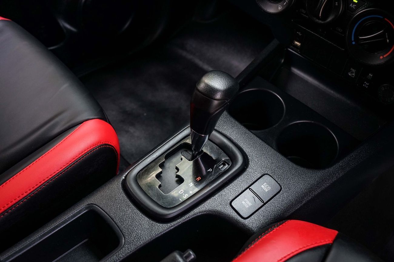 تويوتا هيلوكس ADV 2.8L