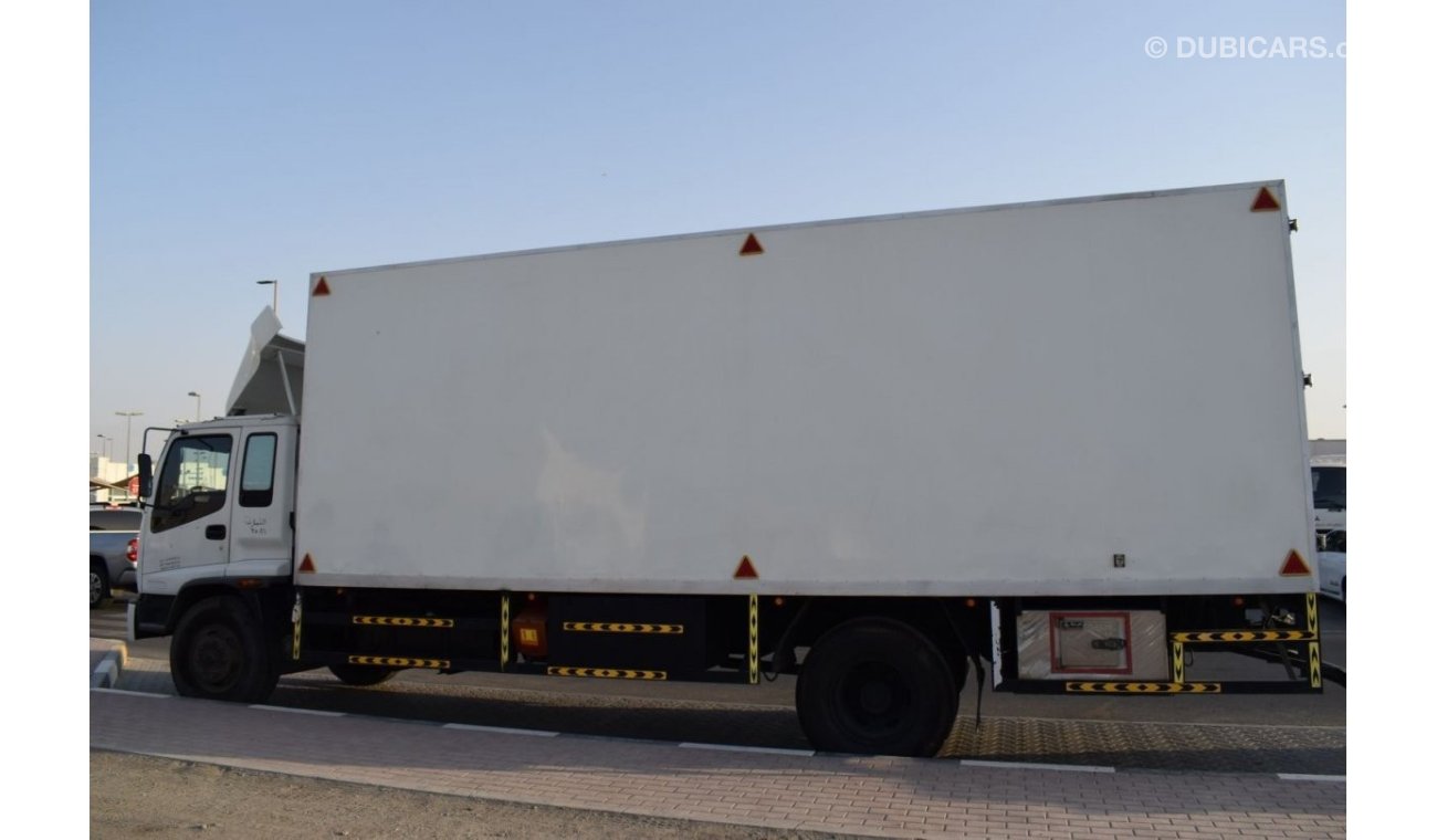 إيسوزو FVR Isuzu Ftr Pick up 10 ton, model:2015.Excellent condition