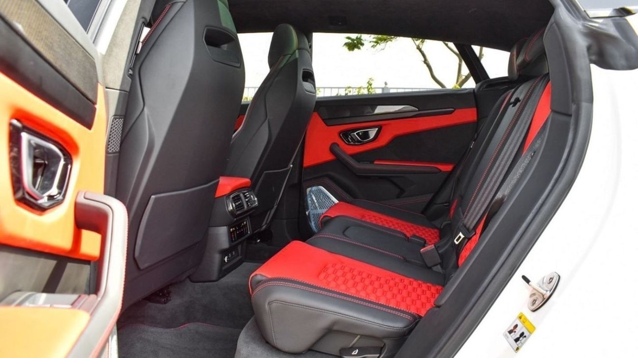 لامبورغيني اوروس 4.0T