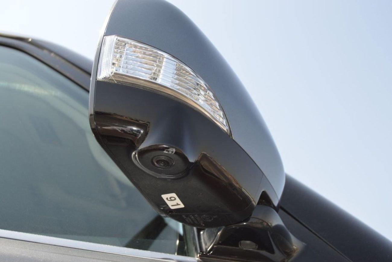 Nissan Patrol PLATINUM Full option