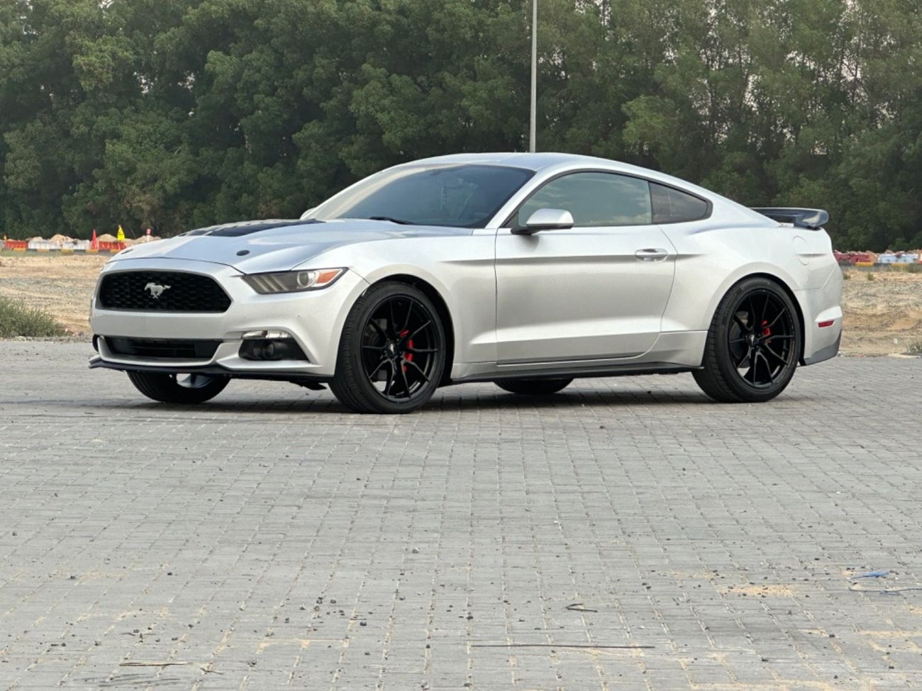 Ford Mustang MODEL 2016 car perfect condition inside and outside full option