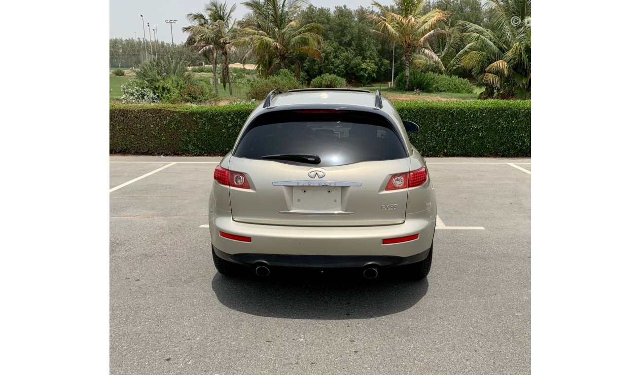 Infiniti FX35