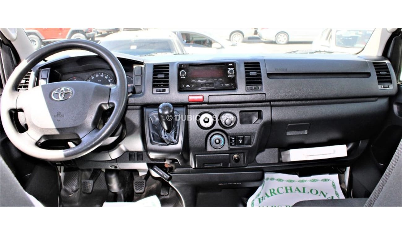 Toyota Hiace GL