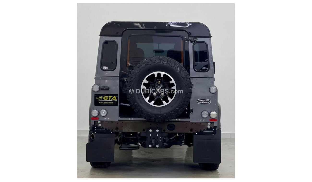 لاند روفر ديفندر 2016 Land Rover Defender 90, Full Service History, Warranty, GCC