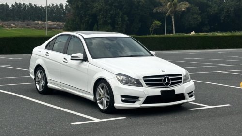 مرسيدس بنز C 250 موديل 2014 حاله ممتازه من الداخل والخارج فل مواصفات فتحه وجلد