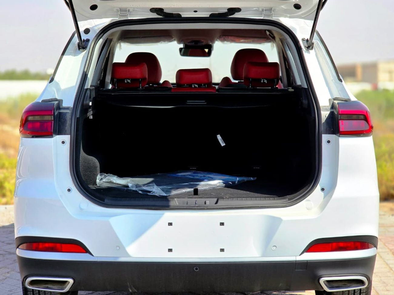 Chery Tiggo 7 Pro Max CHERY TIGO 7 - PRO MAX - COMFORT - 2025 MODEL - WHITE INSIDE RED - GCC