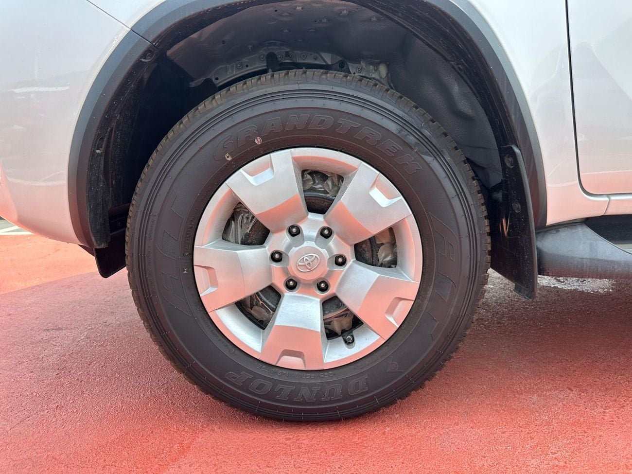 Toyota Fortuner EXR 2.7L (160 HP)