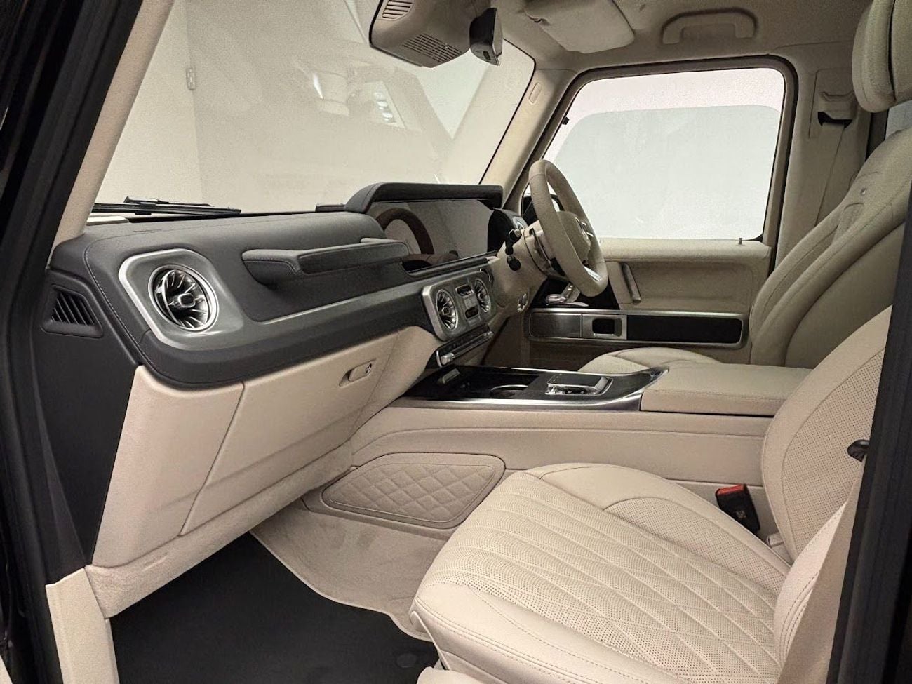 Mercedes Benz G63 AMG 4.0 G63 V8 BiTurbo MHEV AMG SpdS+9GT 4WD Euro 6 (s/s) 5dr (EXPORT ONLY) Right Hand Drive
