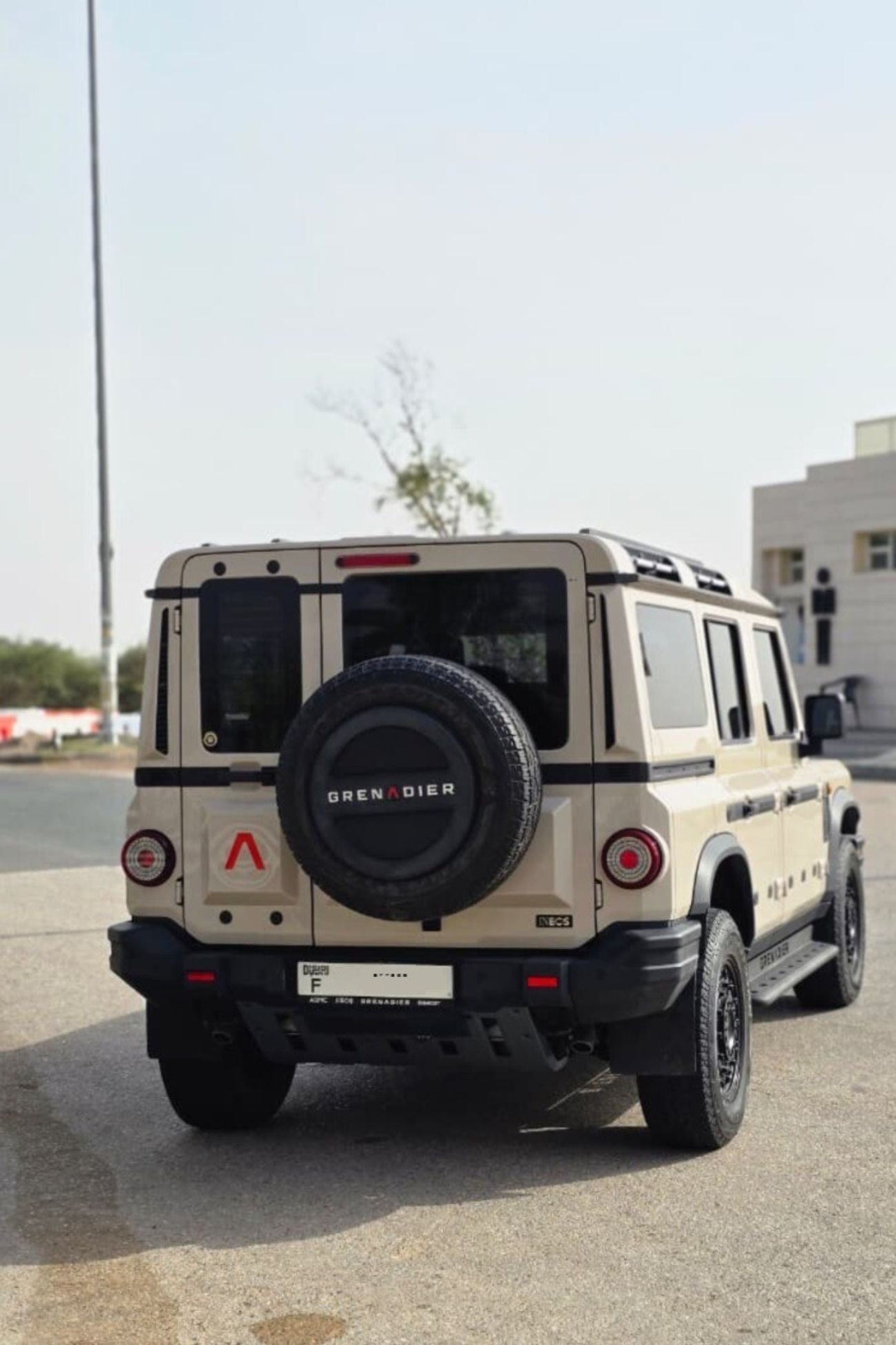 إينيوس غرينادير standard 2024