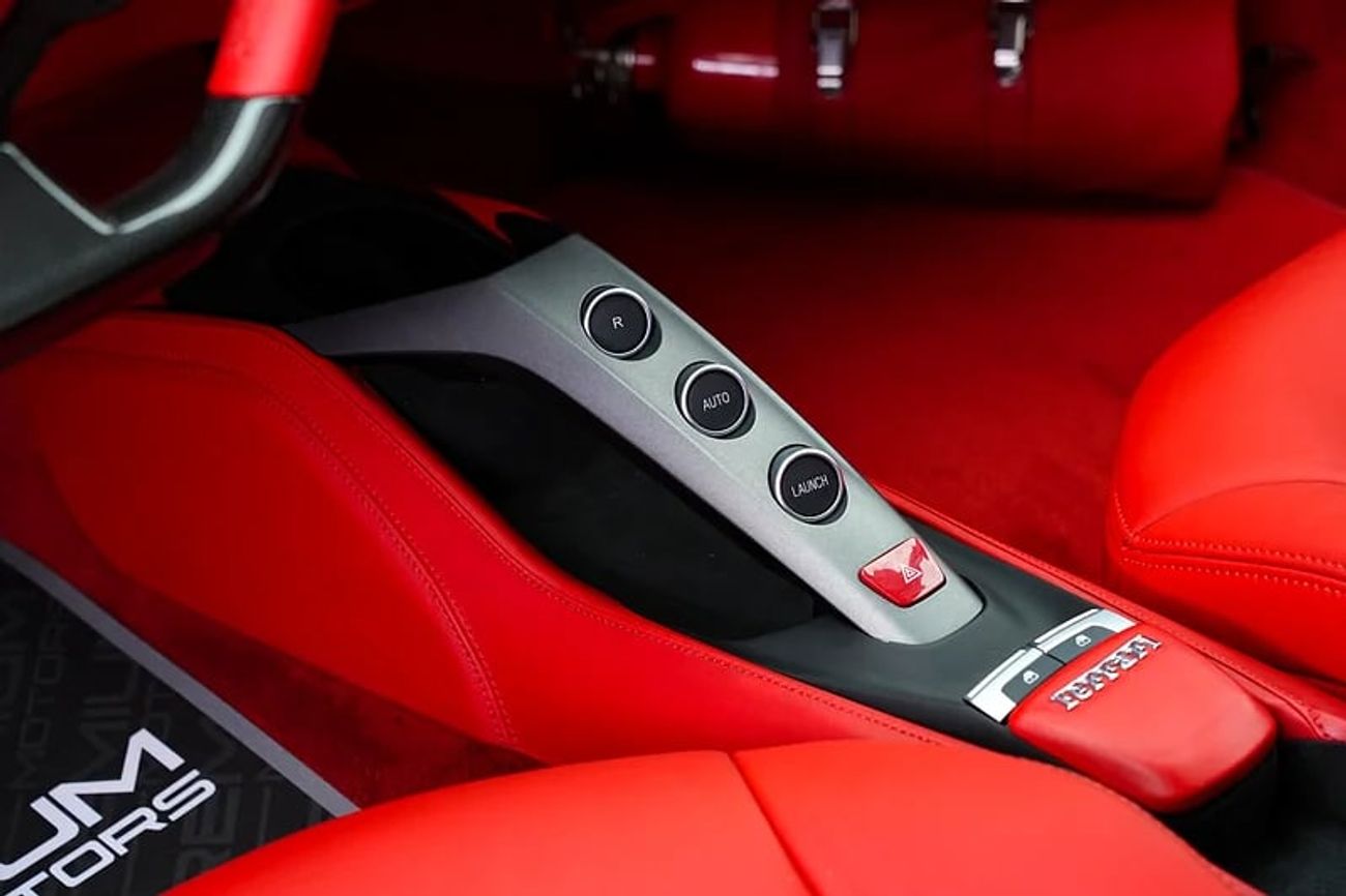 Ferrari 488 Std 3.9L