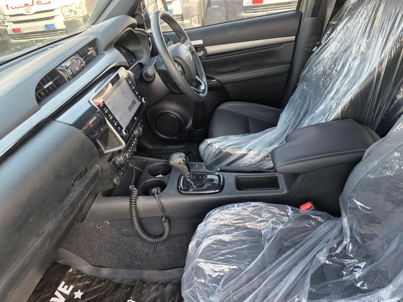 Toyota Hilux DIESEL HILUX ROGUE ,2.8L ,RIGHT HAND HAND DRIVE ,AUTO TRANSMISSION