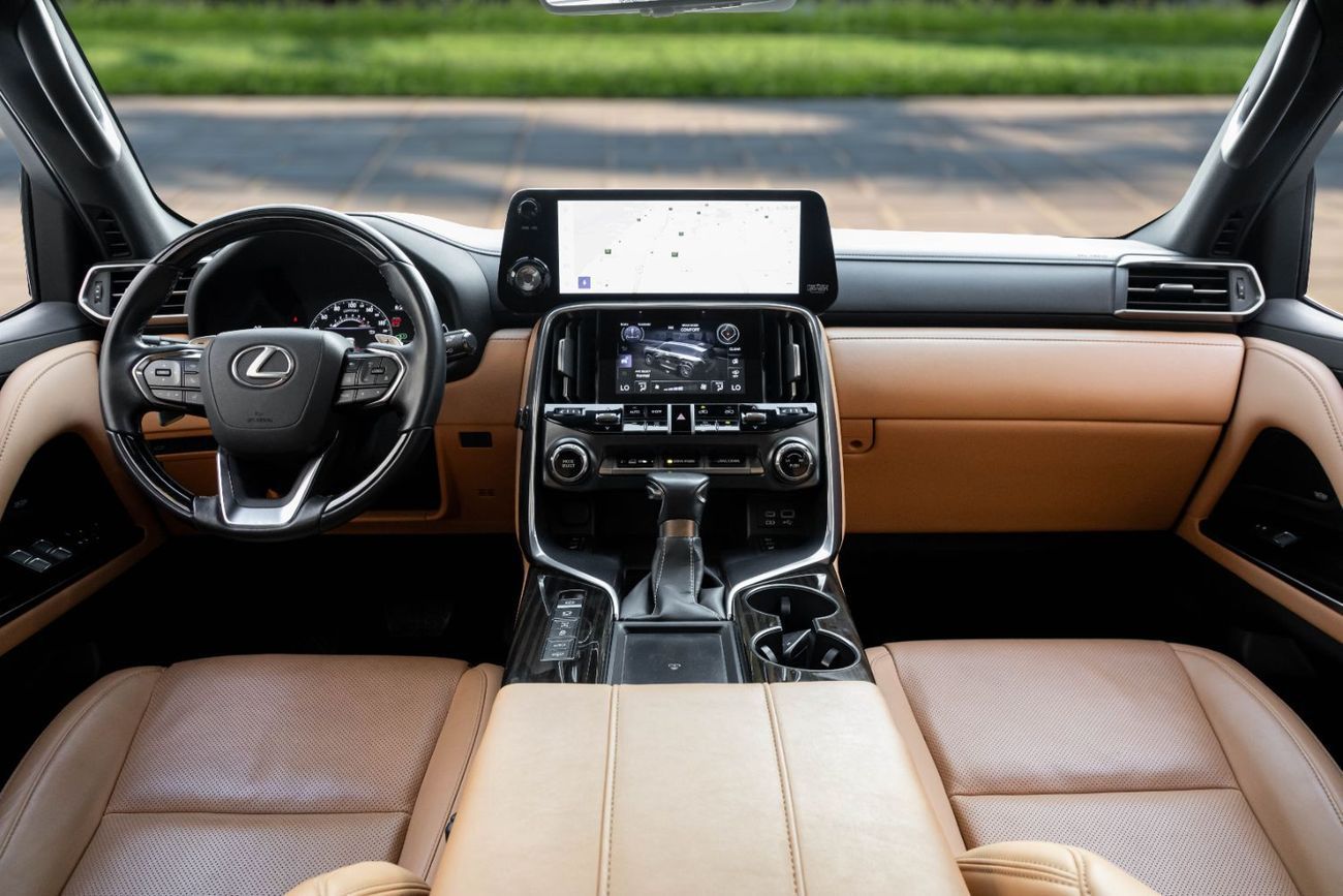 Lexus LX 600 600 Signature | 7,442 P.M  | 0% Downpayment | LOW KMS!