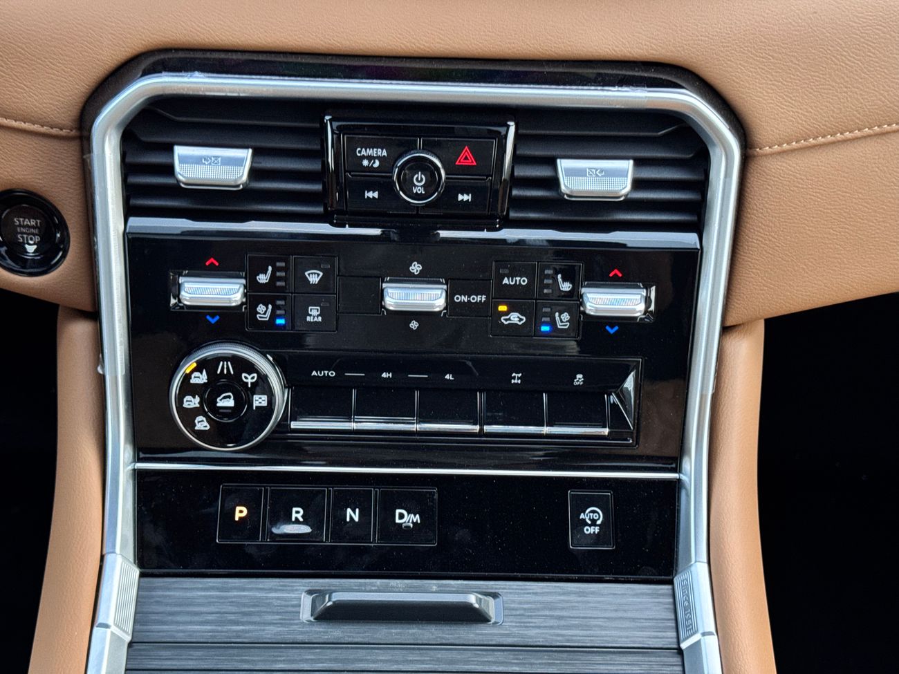 Nissan Patrol SE Platinum 2025 SUV 3.8L Brand New 0Km