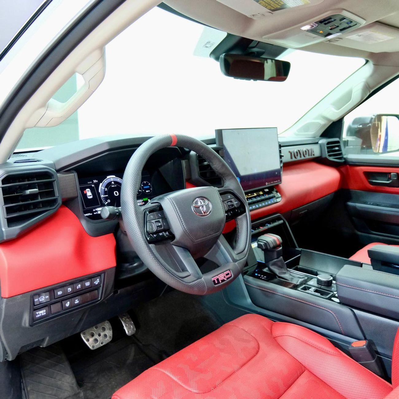 Toyota Sequoia Toyota Sequoia TRD Pro 2024 | Canadian Specs | Excellent Condition