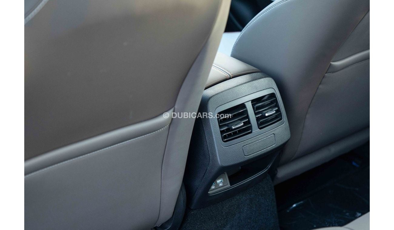 BYD QIN PLUS 2023 BYD Qin Plus Sedan - Black Inside Brown & Cream