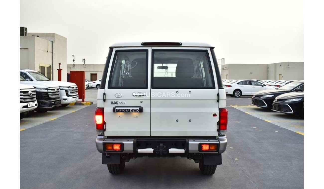 Toyota Land Cruiser 70 76  LX V8 4.5L Turbo Diesel 4WD 6 Seat Manual Transmission