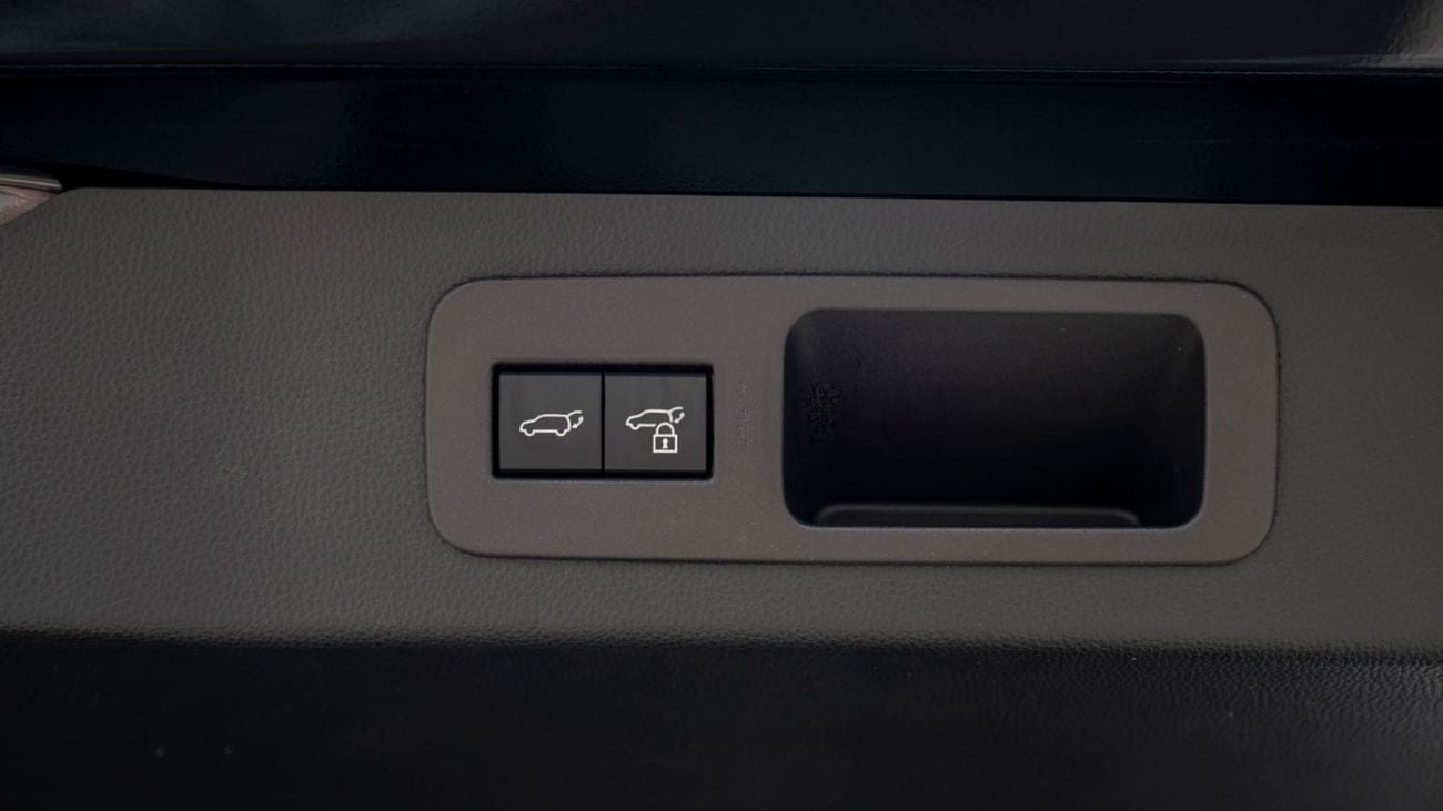 تويوتا لاند كروزر VXR 3.5L