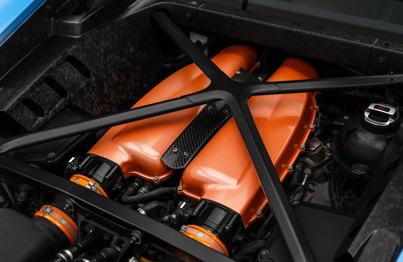 Lamborghini Huracan 5.2L V10 Twin-Turbocharged by Underground Racing