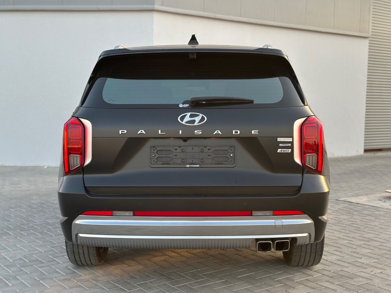 هيونداي باليساد Calligraphy Night Edition 2023 - Korean Specs - Perfect Condition - V6