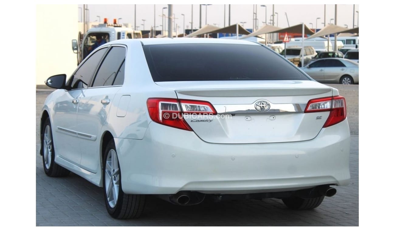 Used SE Toyota Camry 2013 GCC, in excellent condition 2013 for sale in