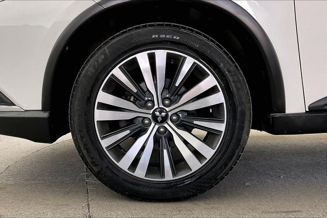 ميتسوبيشي آوتلاندر GLX Basic | شامل الضمان | 0 ﺪﻔﻋﺓ ﺃﻮﻟﻯ