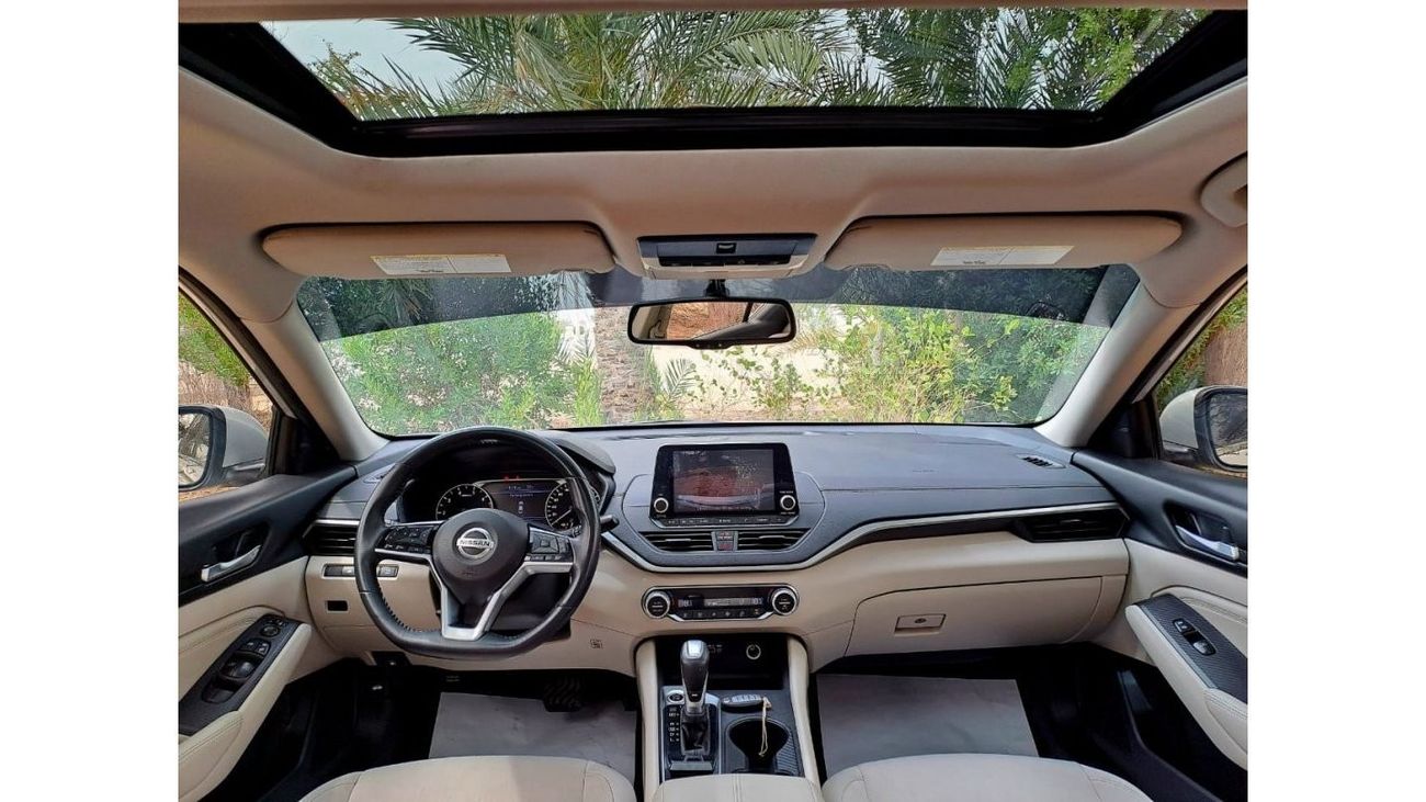 Nissan Altima SV 2019 2.5L FULL OPTION (999/-MONTHLY)