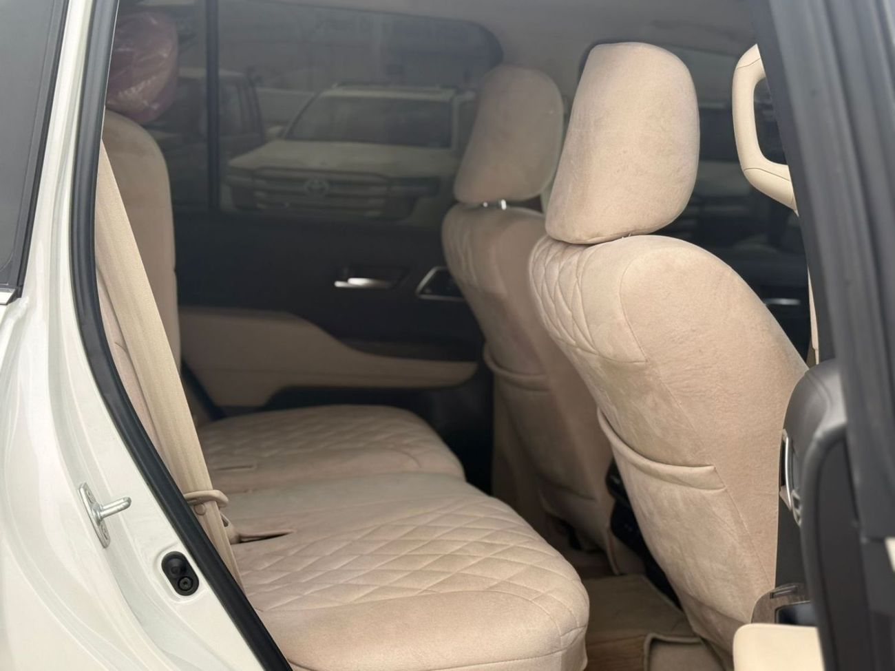 تويوتا لاند كروزر VXR 3.5L