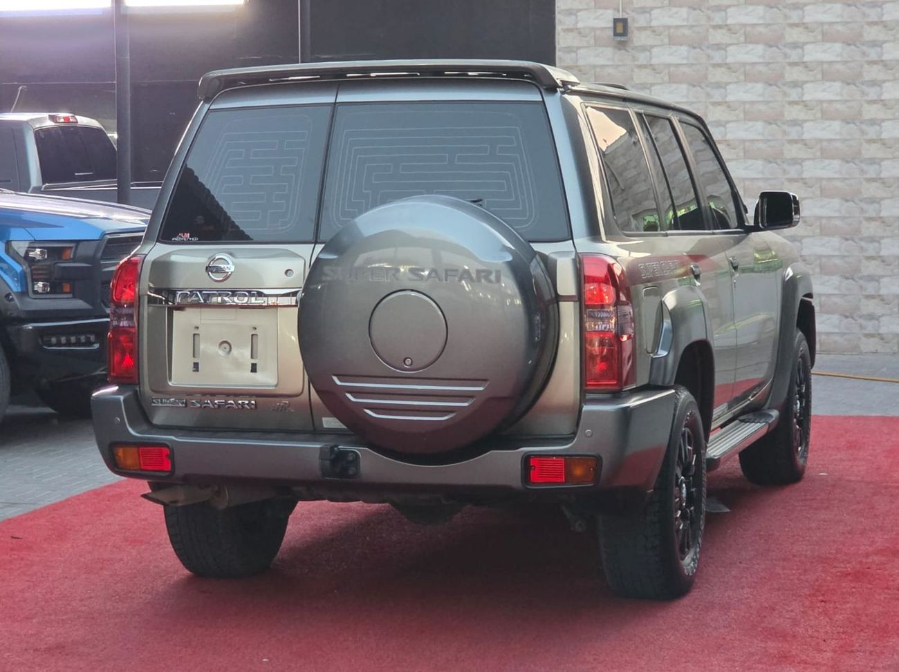 Nissan Patrol Super Safari