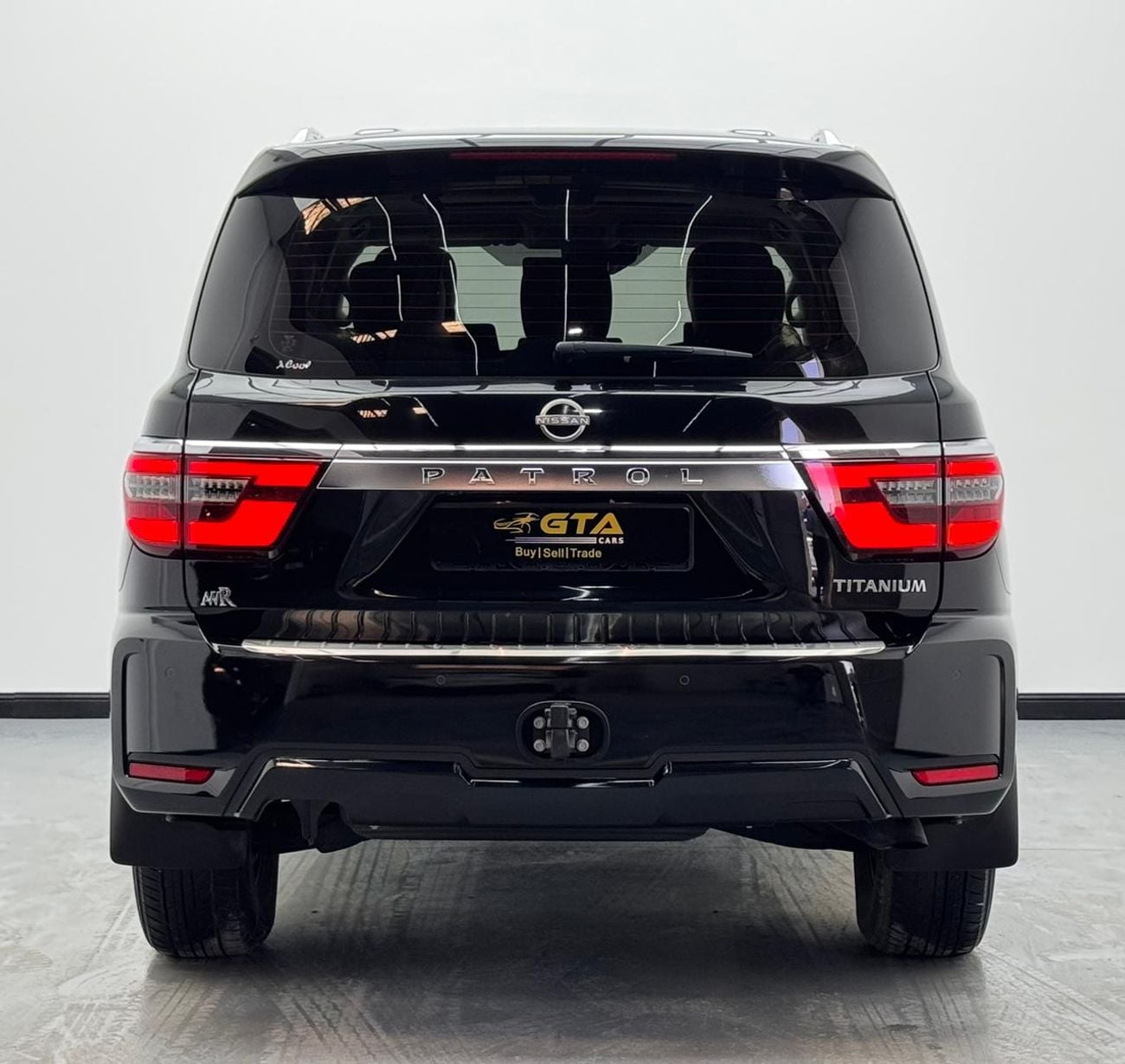 Nissan Patrol 2023 Nissan Patrol SE Titanium, 2028 Nissan Warranty, Nissan Service History, GCC