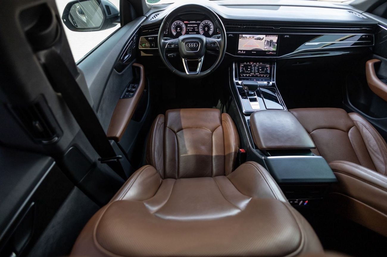 Audi Q8 55 TFSI quattro S-Line 3.0L (340 HP) Audi Q8 55TFSI Quattro S-Line 2019 GCC | Warranty
