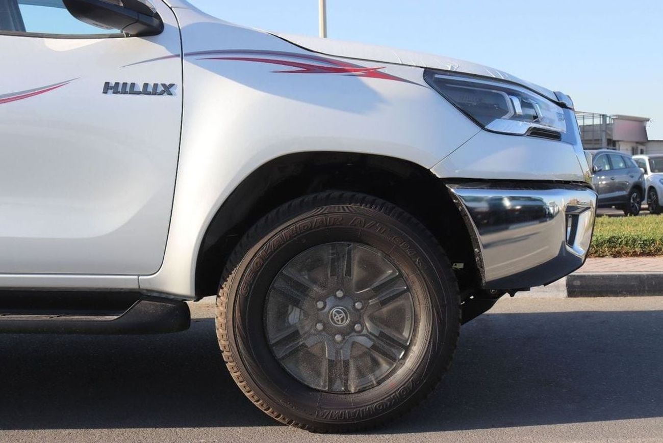 Toyota Hilux 2.7L, SR5, PUSH START, KEYLESS ENTRY , MONITOR, BACK CAMERA MODEL 2025 FOR EXPORT