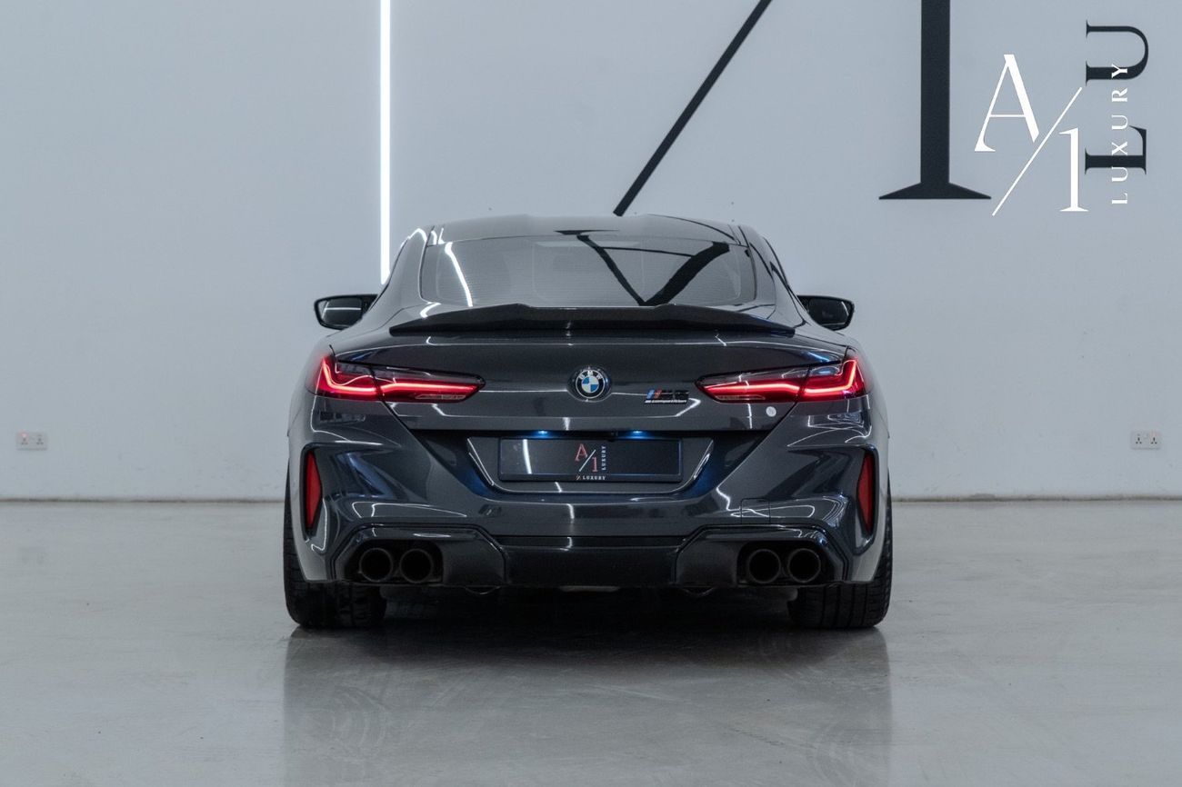 BMW M8 Competition 4.4L (625 HP) 2020 BMW M8 Competition V8, Carbon Fiber Package, Service History, 700+ BH