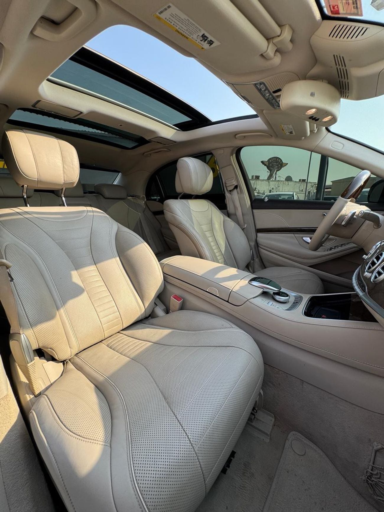 Mercedes Benz S550