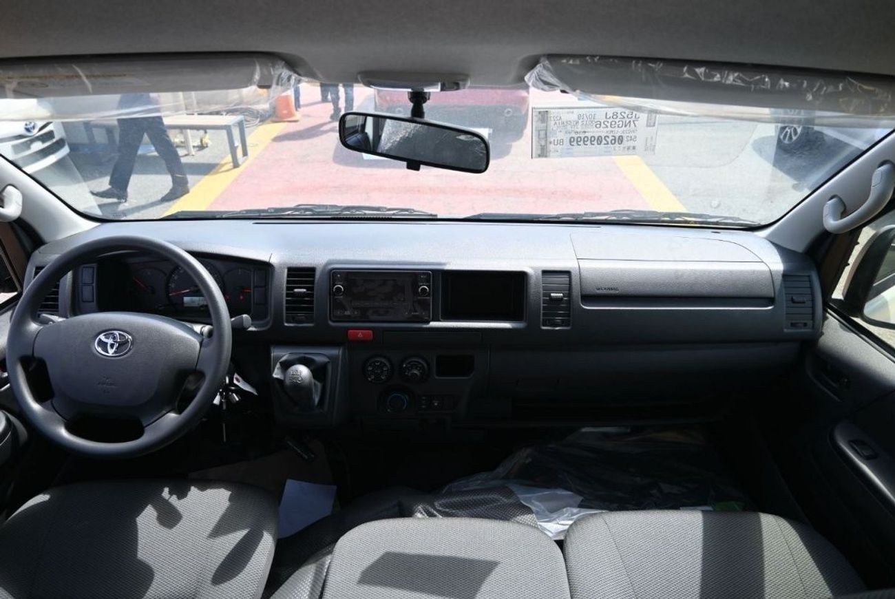 Toyota Hiace Toyota Hiace 2.7L Petrol, Manual Hi-Roof 16 Seater Old Shape