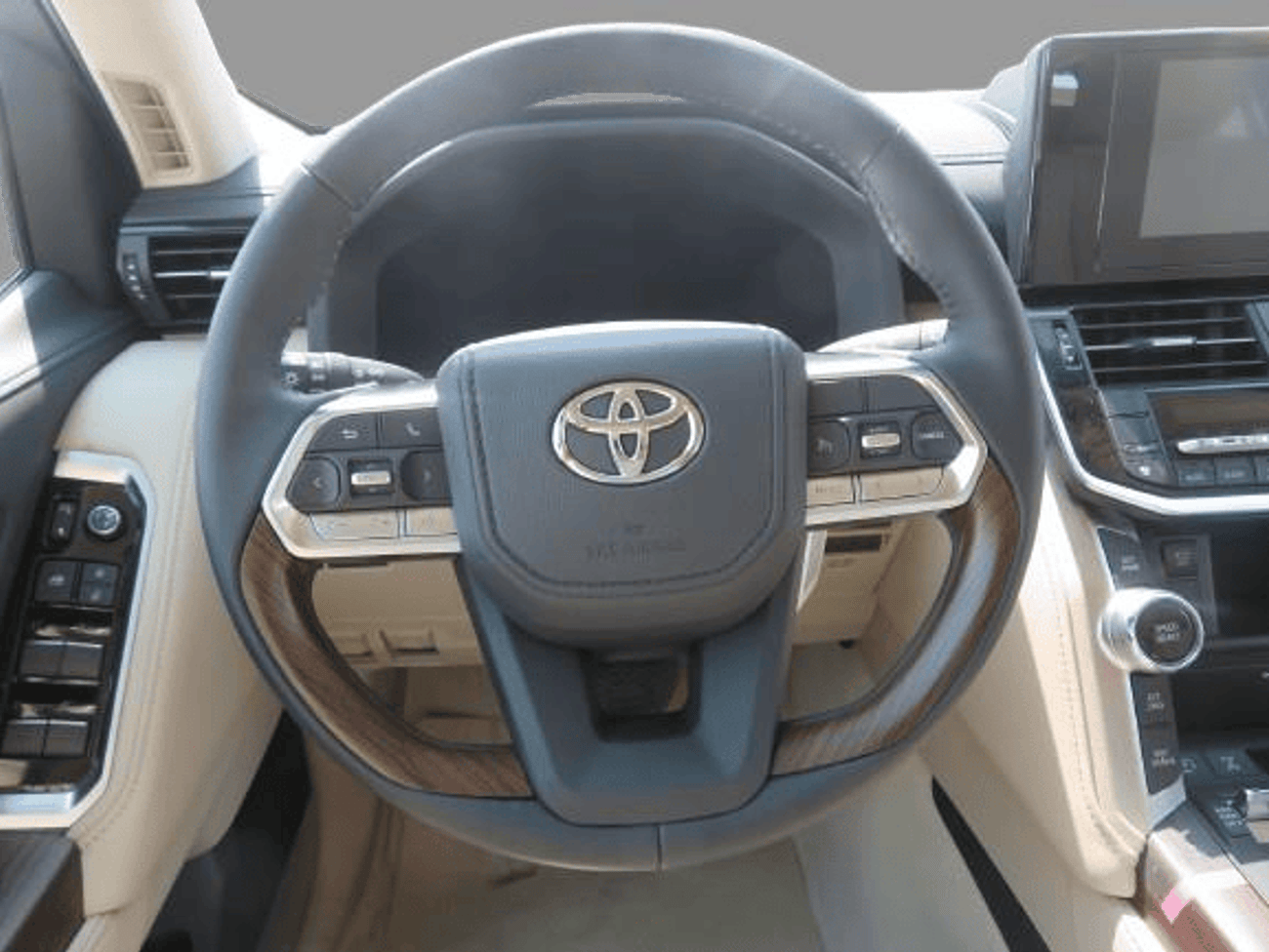 Toyota Land Cruiser GXR 4.0L GXR V6 4.0L Petrol 2025YM