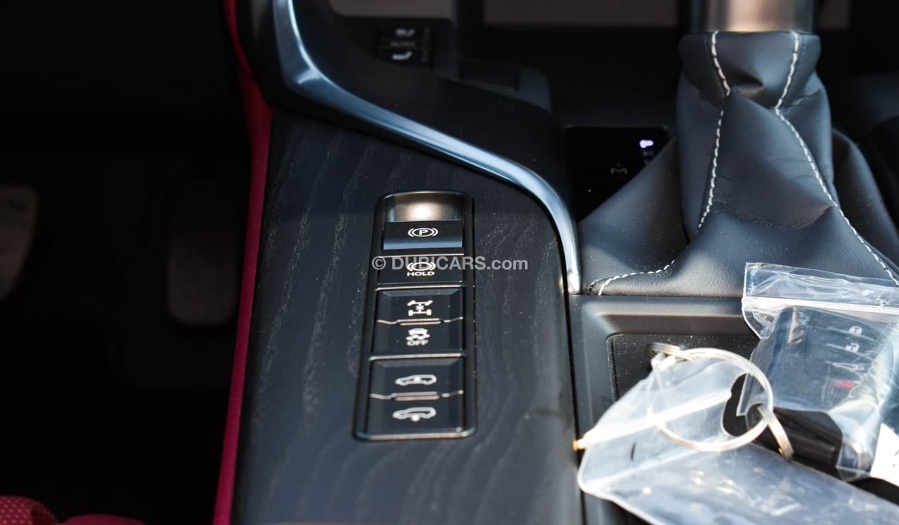 لكزس LX 600 3.5 L V6