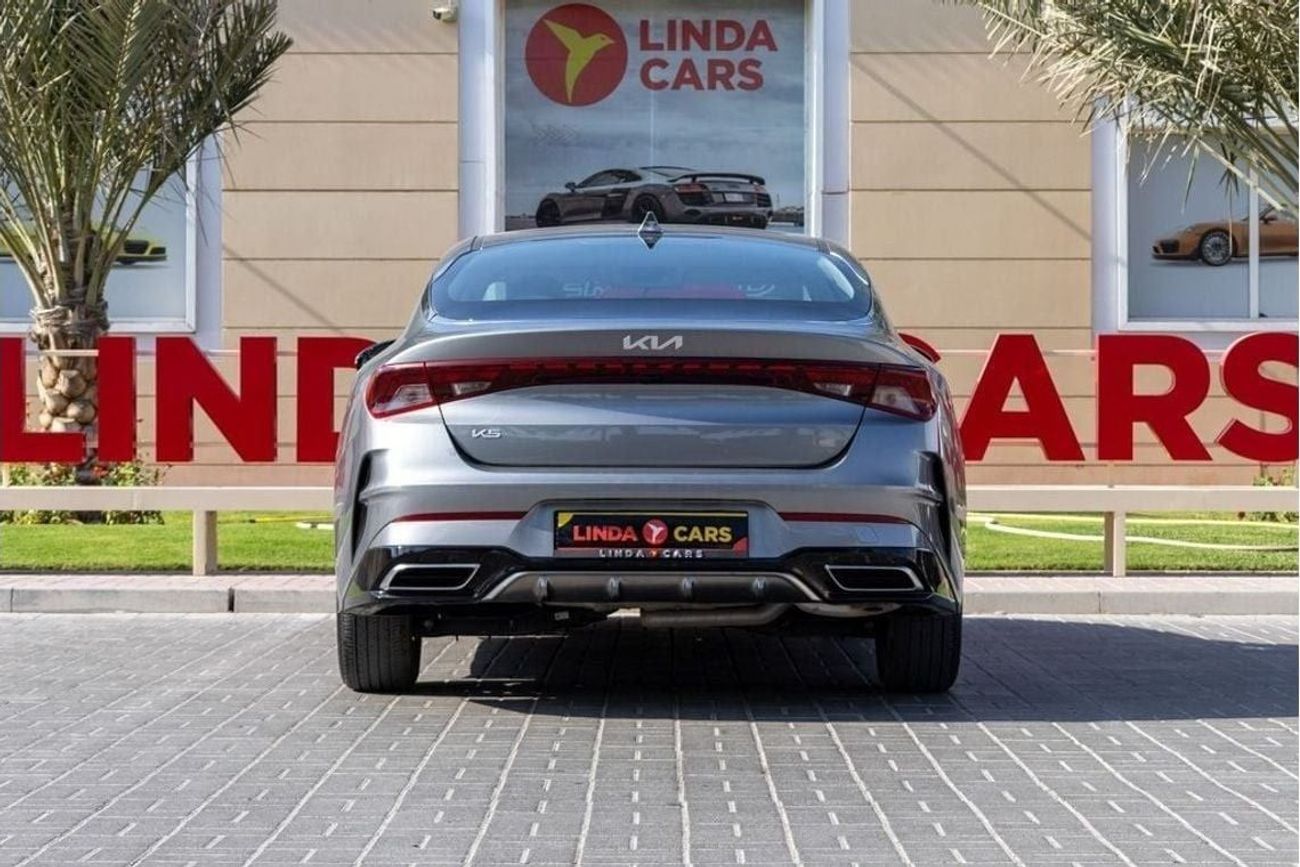Kia K5 2.0L LX Kia K5 2023 GCC under Agency Warranty with Flexible Down-Payment.