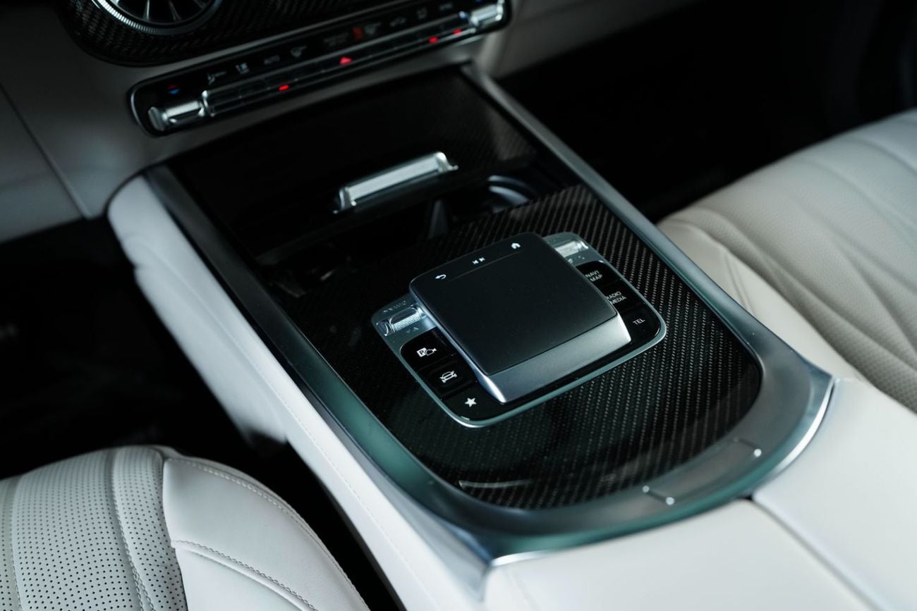 Mercedes Benz G63 AMG STD Full Carbon - GCC - Mercedes Service contract - High Spec Vehicle