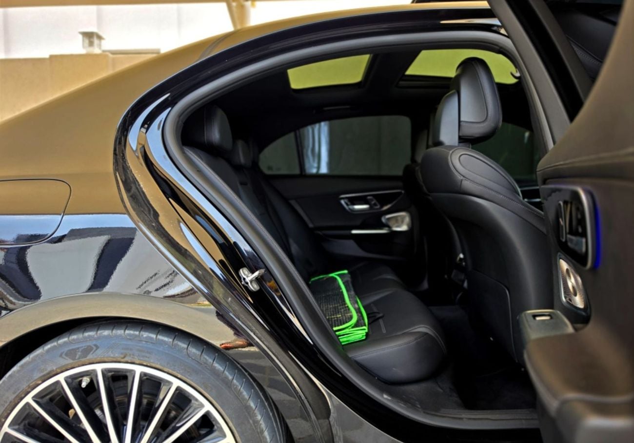 مرسيدس بنز C 300 STANDARD