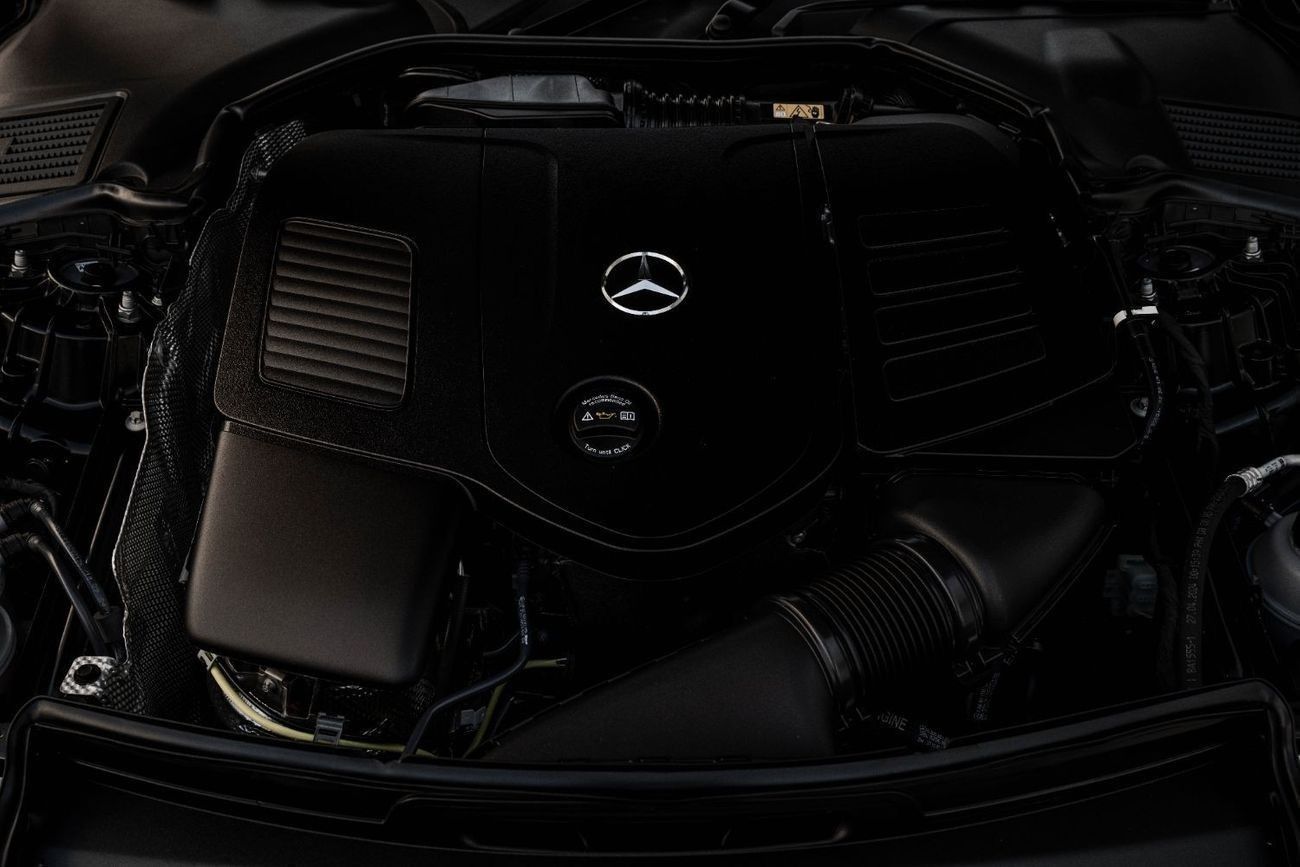 Mercedes-Benz C 200 C200 | 4,230 P.M  | 0% Downpayment | AMG | 5 YEARS AGENCY WARRANTY!