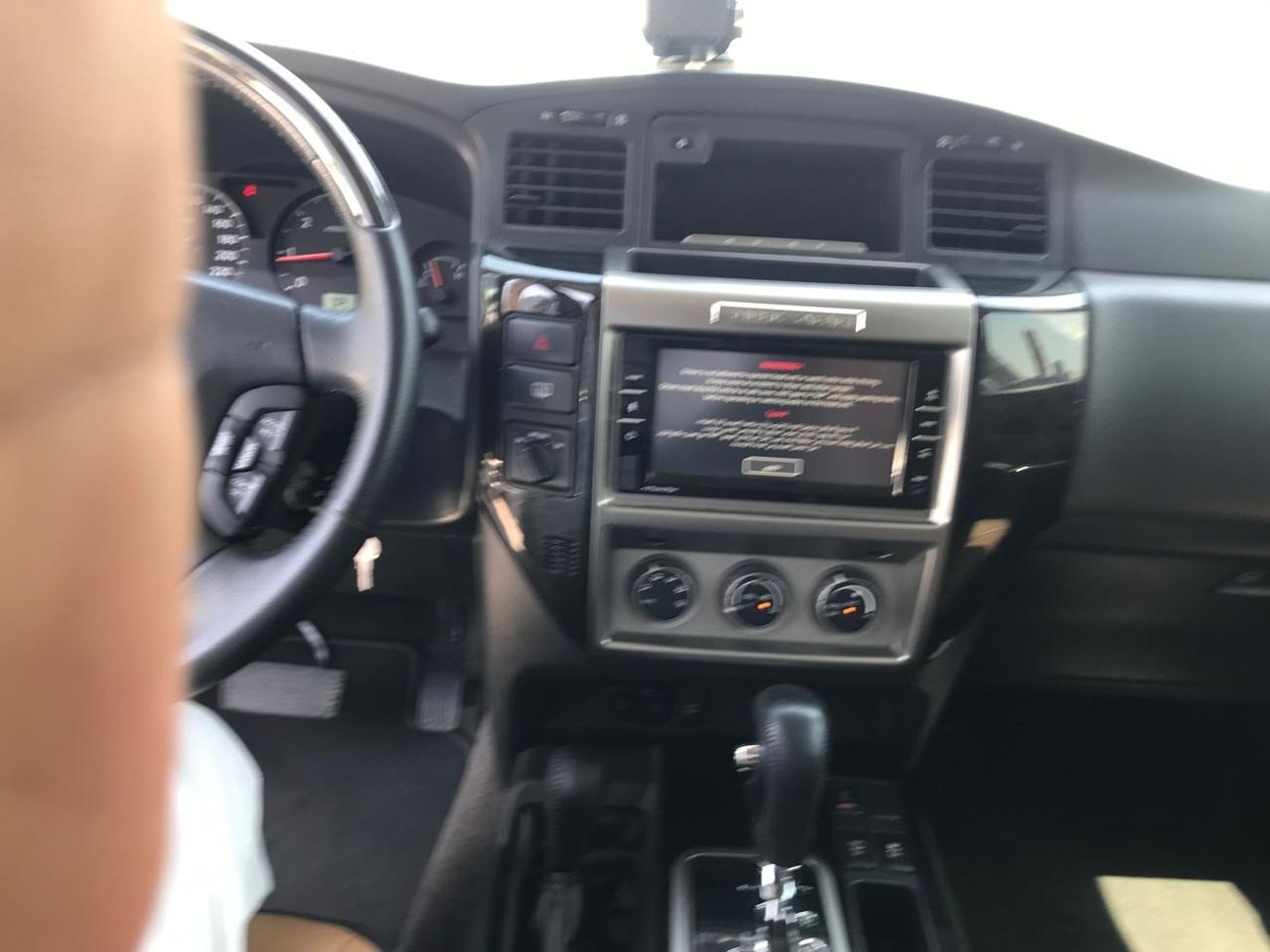 Nissan Patrol Safari Super Safari 4.8L A/T