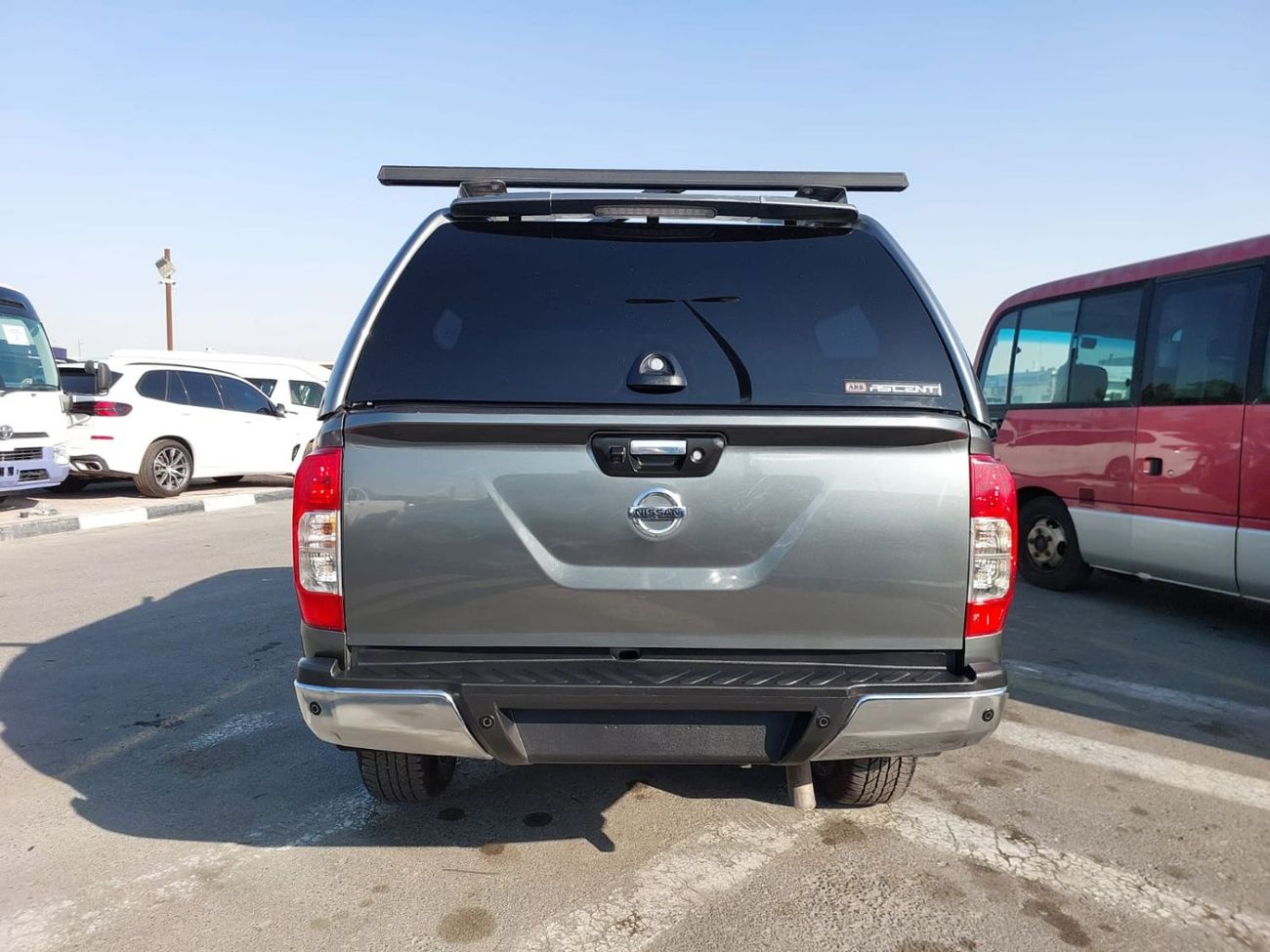 Nissan Navara (RAMADAN OFFER) NISSAN NAVARA PICK UP RHD 2018 MODEL 2.3 L DIESEL AUTOMATIC(PM44576)