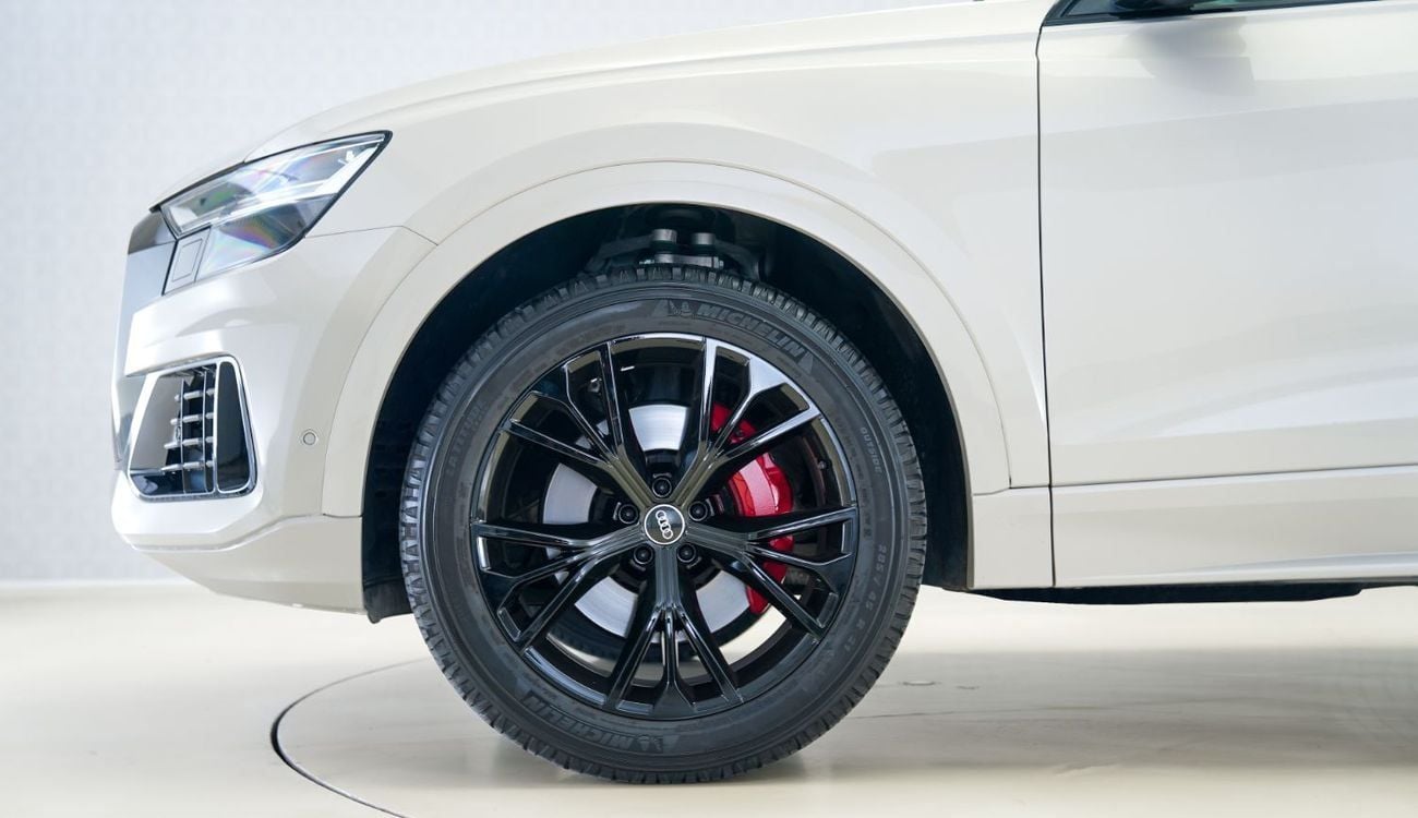 Audi Q8 55 TFSI quattro (340 HP) | AED 4,033 PM | Warranty November 2027 - Service November 2026 | GCC
