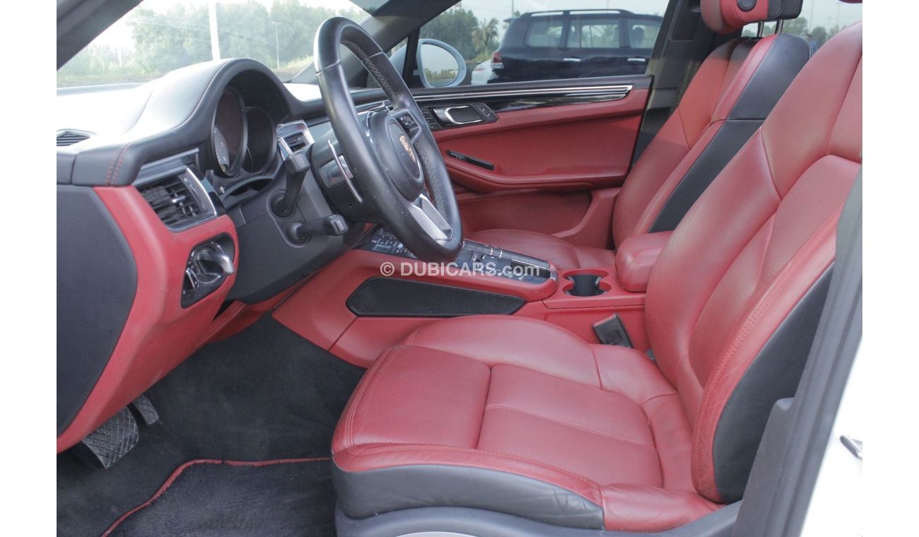 Used Porsche Macan S 2015 for sale in Dubai 539974