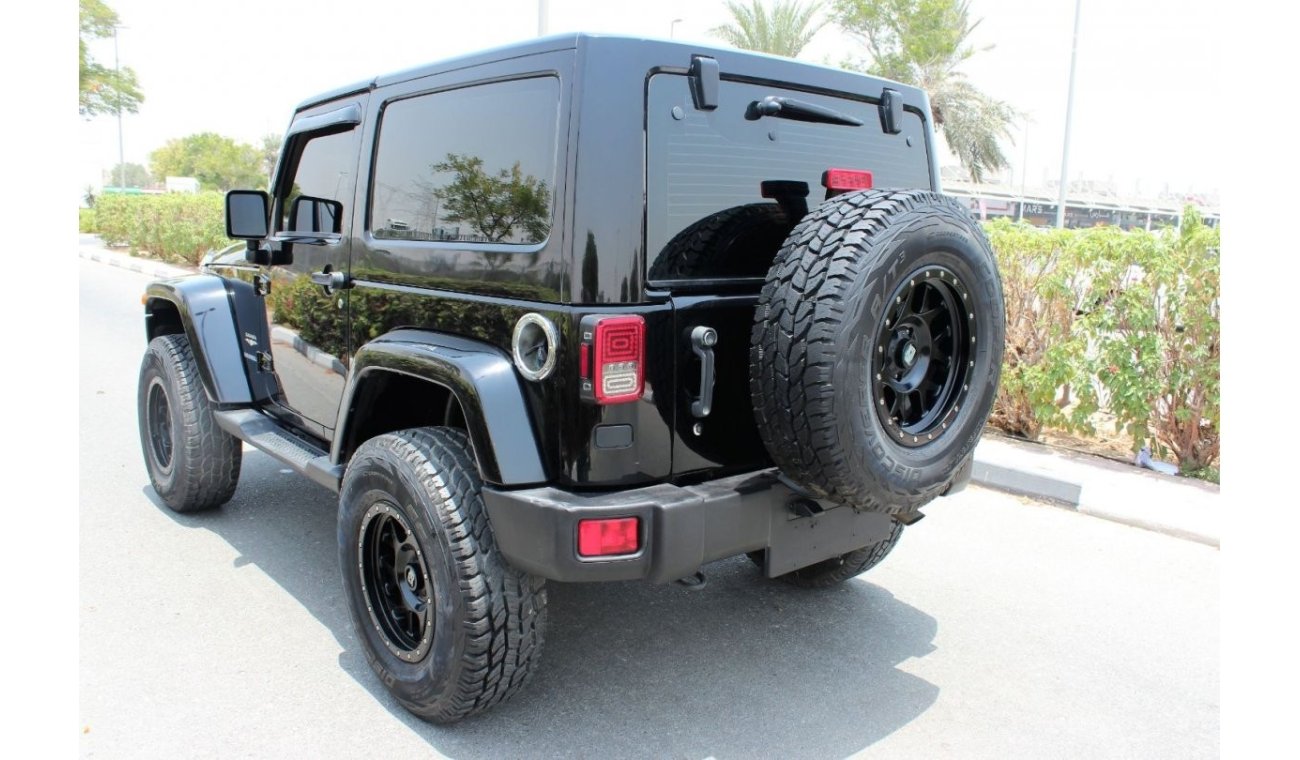 Jeep Wrangler 2013/ SAHARA/ GCC/ 100% ORIGINLAL PAINT/ 1 YEAR WARRANTY