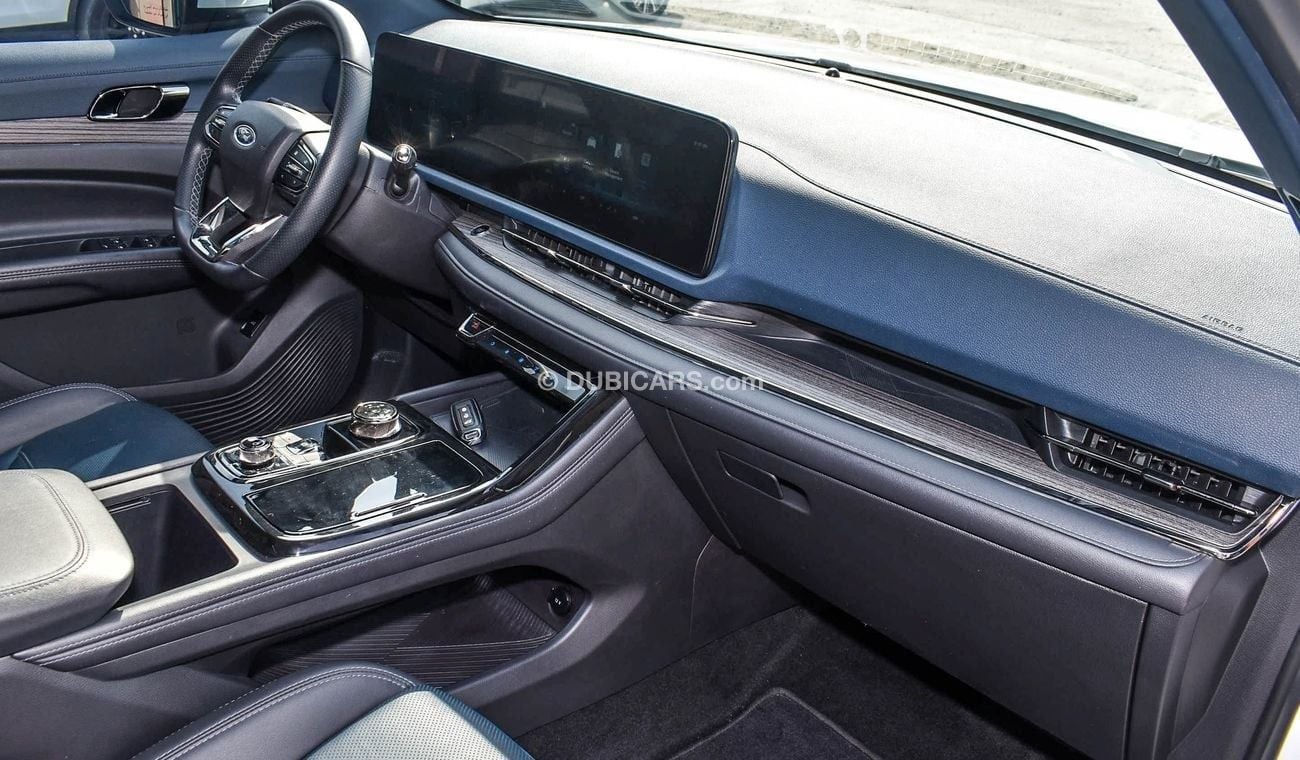 فورد تيريتوري TITANIUM