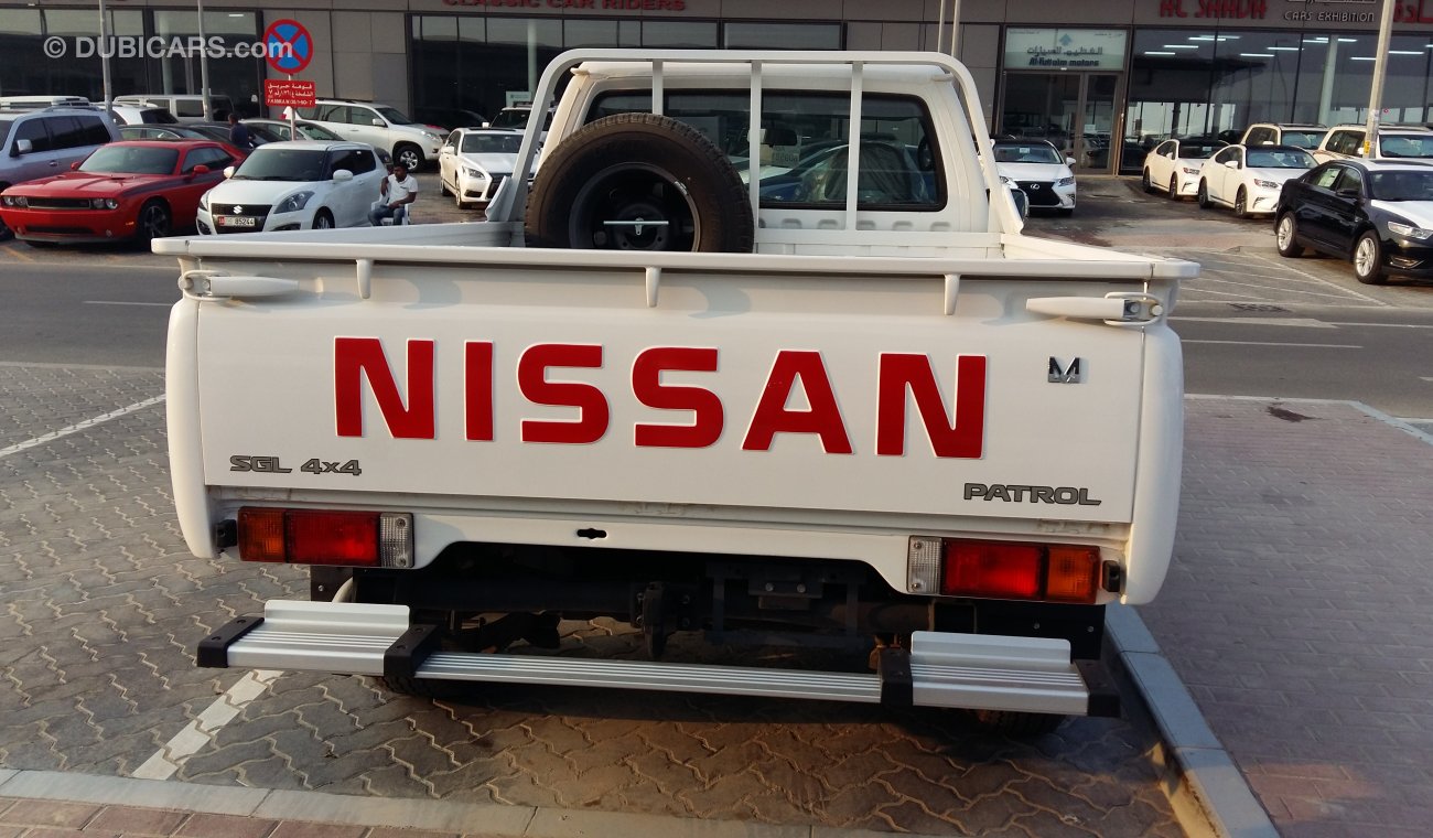 Nissan Patrol Pickup SGL