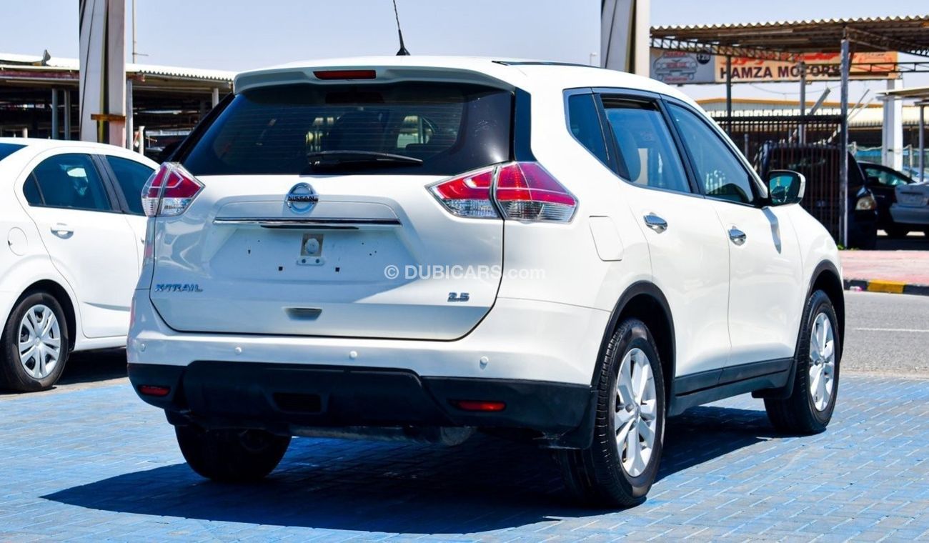Used Nissan XTrail 2016 for sale in Dubai 603729