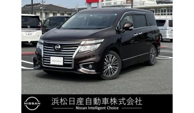 Nissan Elgrand PE52